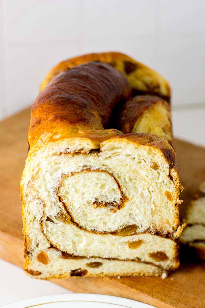 Cinnamon-Raisin-Swirl-Bread-recipe-6