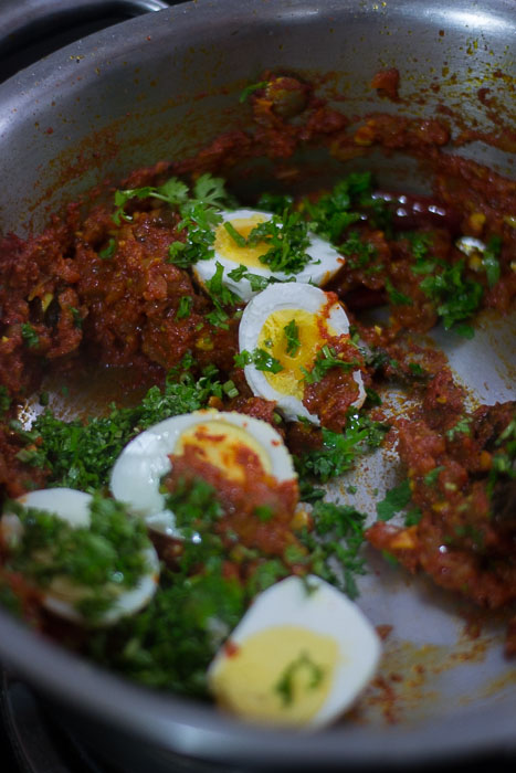 Kerala-spicy-naadan-egg-roast-mutta-roast