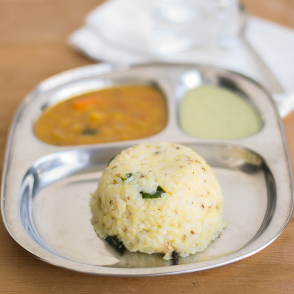 South-indian-ven-pongal-ghee-pongal-khara-pongal-recipe-1 |kannammacooks.com #ghee #pongal #breakfast #south #indian #Tamilnadu #festival #kedgeree