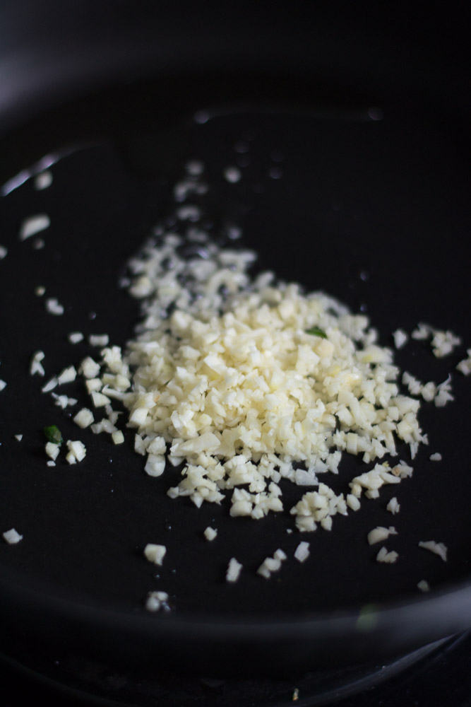 egg-fried-rice-recipe-garlic