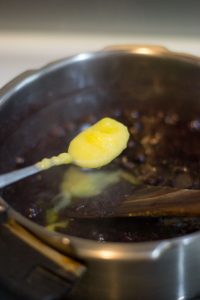 Kavuni Arisi, Chettinad Kavuni Arisi Sweet Recipe – Kannamma Cooks