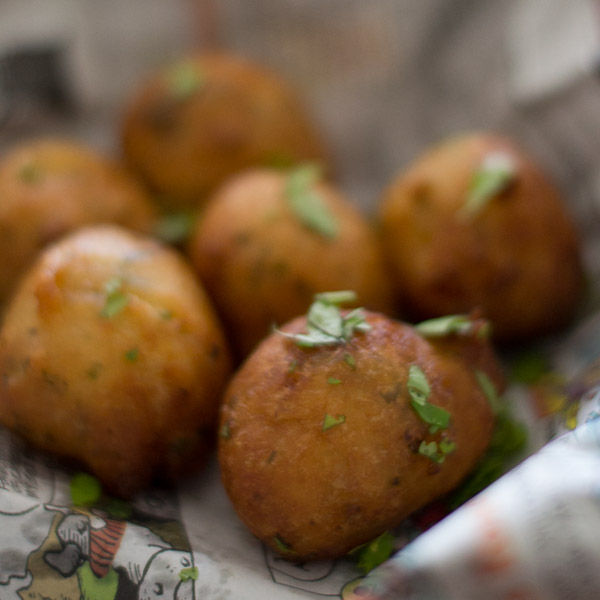 Mangalore Bonda - Goli Baje