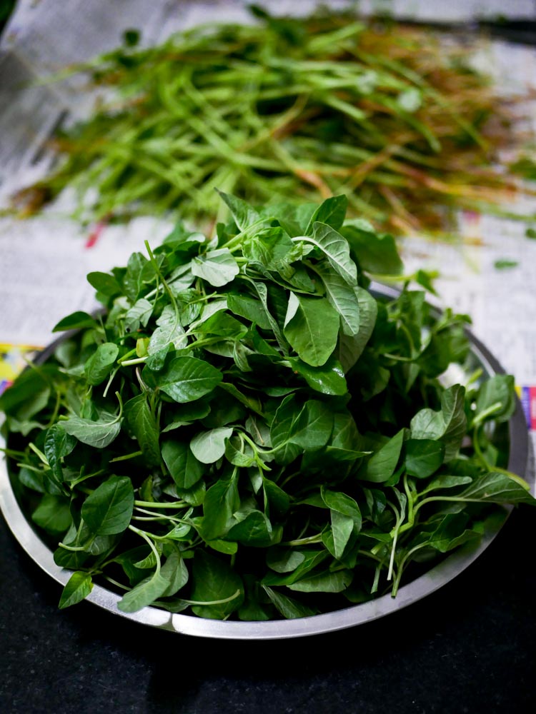 mula-keerai-poriyal-recipe-amaranth-greens-poriyal-1-4