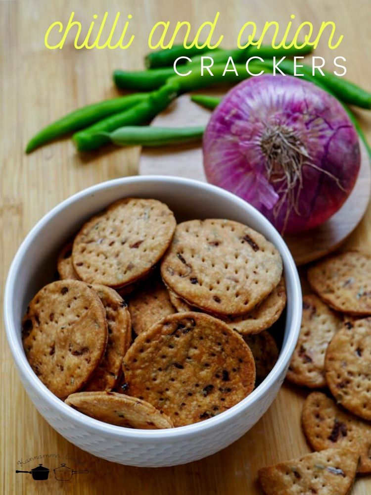 onion-chilli-crackers-recipe-65