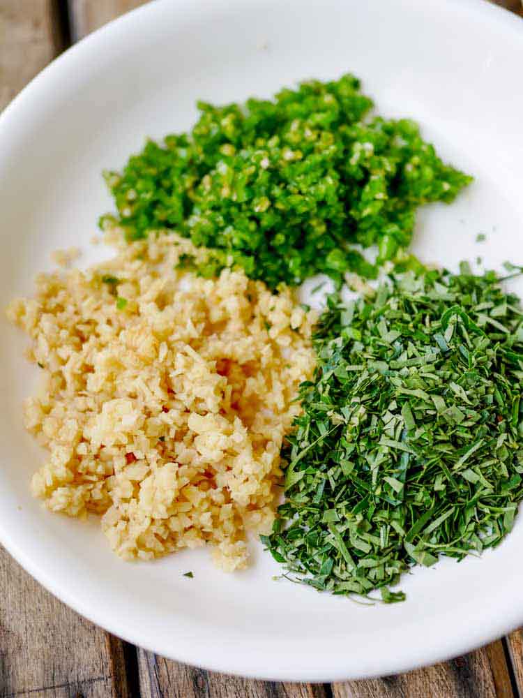 red-rice-vegetable-kozhukattai- poongar-arisi-4