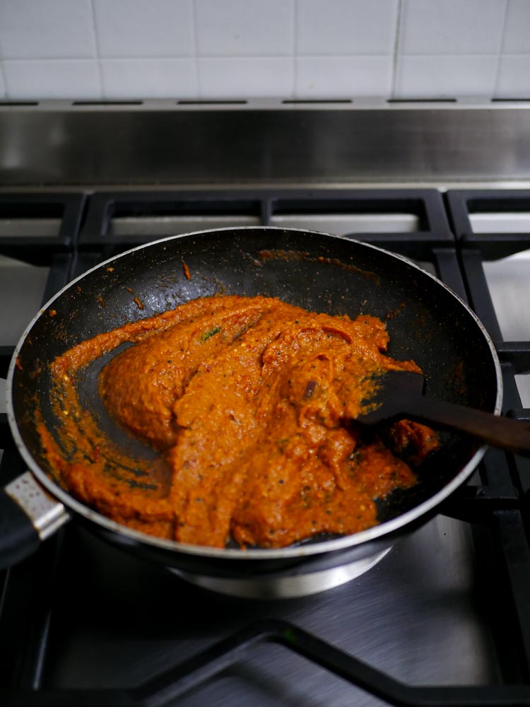 vengaya-chutney-idli-dosa-tamil-style-recipe-without-tomato-1-18